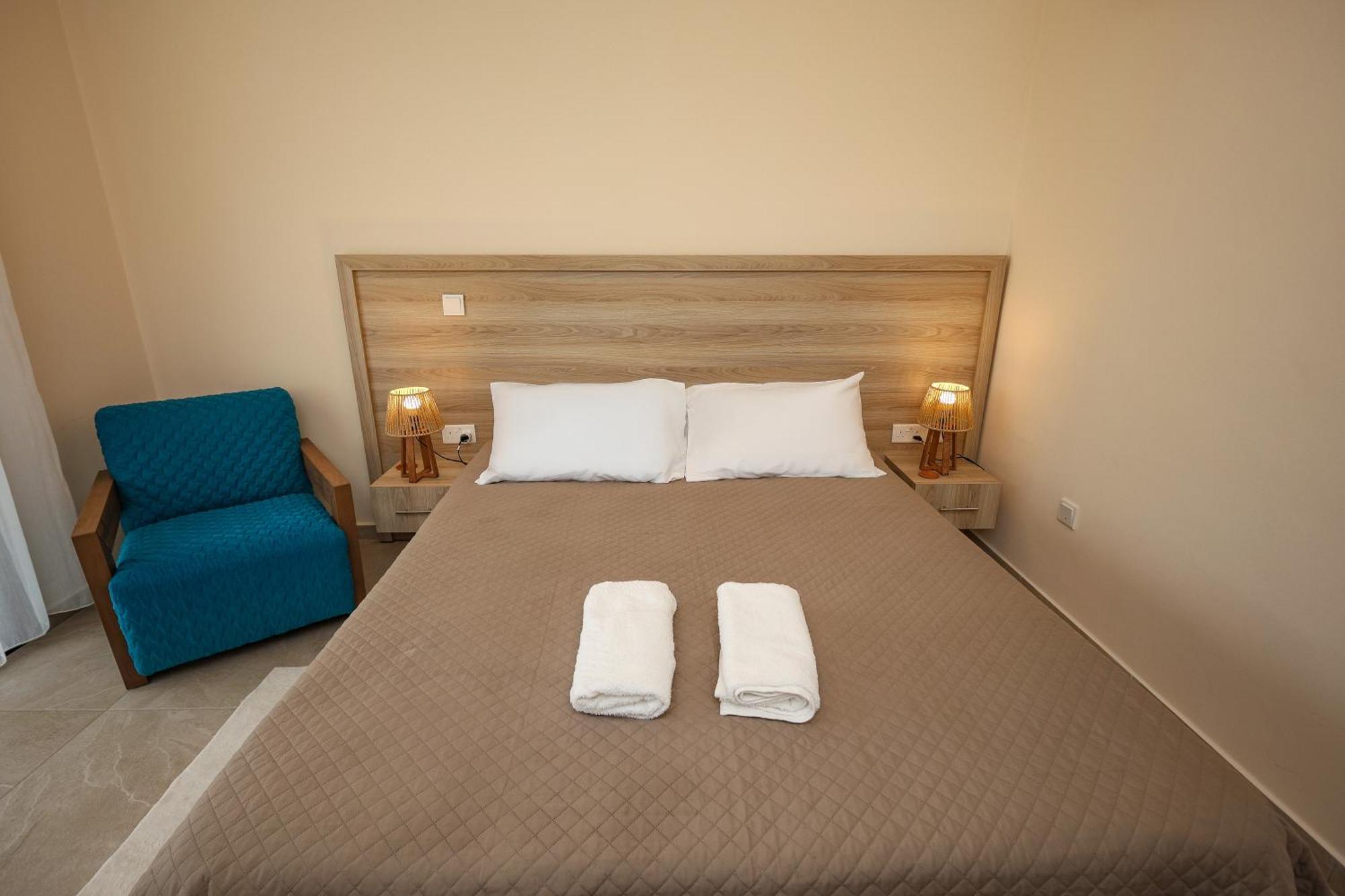 Vina Oliva Resort Pissoúri Eksteriør bilde